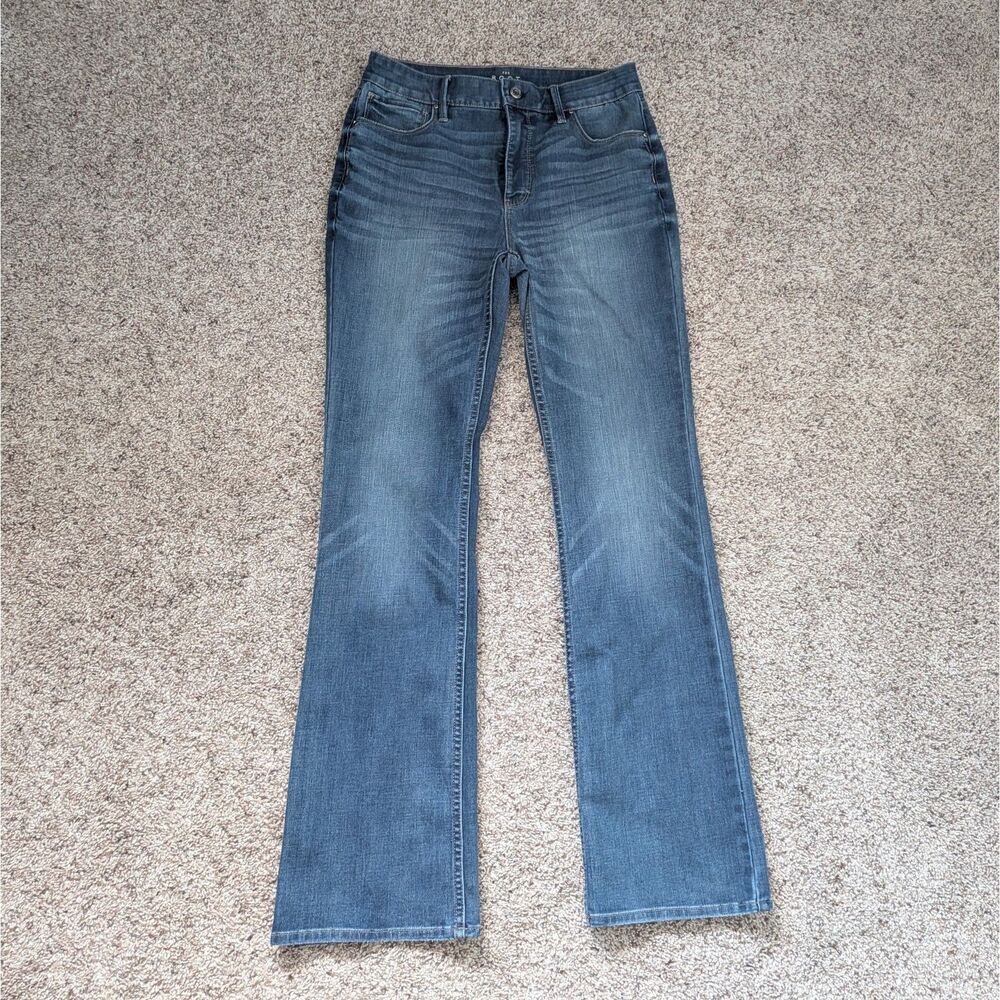 WHMB White House Black Market The Boot Size 8 Denim Jeans